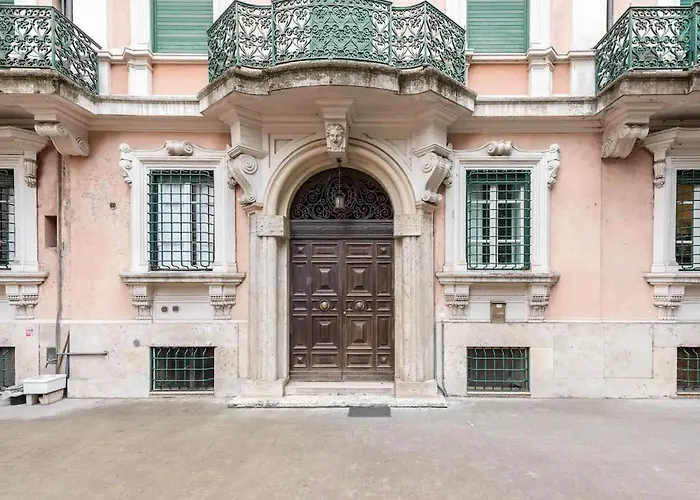 Marcantonio - Colosseum - Viale Manzoni 39-41 * רומא